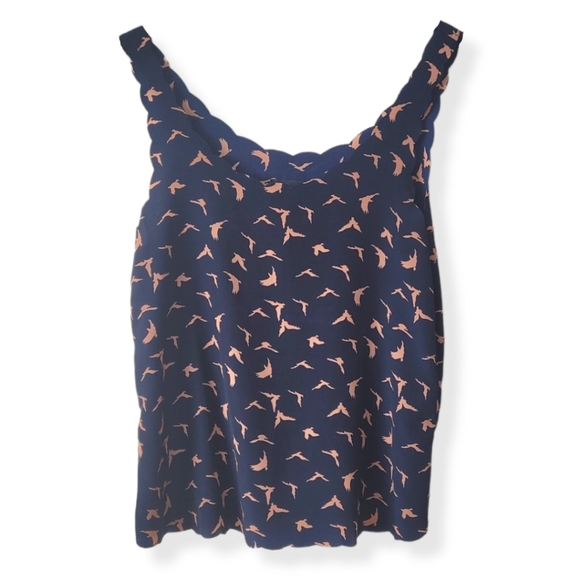 AX Paris Scalloped Neckline Bird Patterned Navy Cami Size S - Picture 1 of 12
